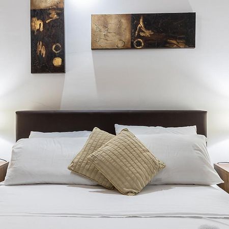 Seafront - Top Location, Top Floor With Wifi & Ac By 360 Estates 瓦莱塔 外观 照片
