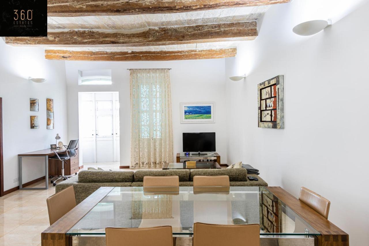 Seafront - Top Location, Top Floor With Wifi & Ac By 360 Estates 瓦莱塔 外观 照片